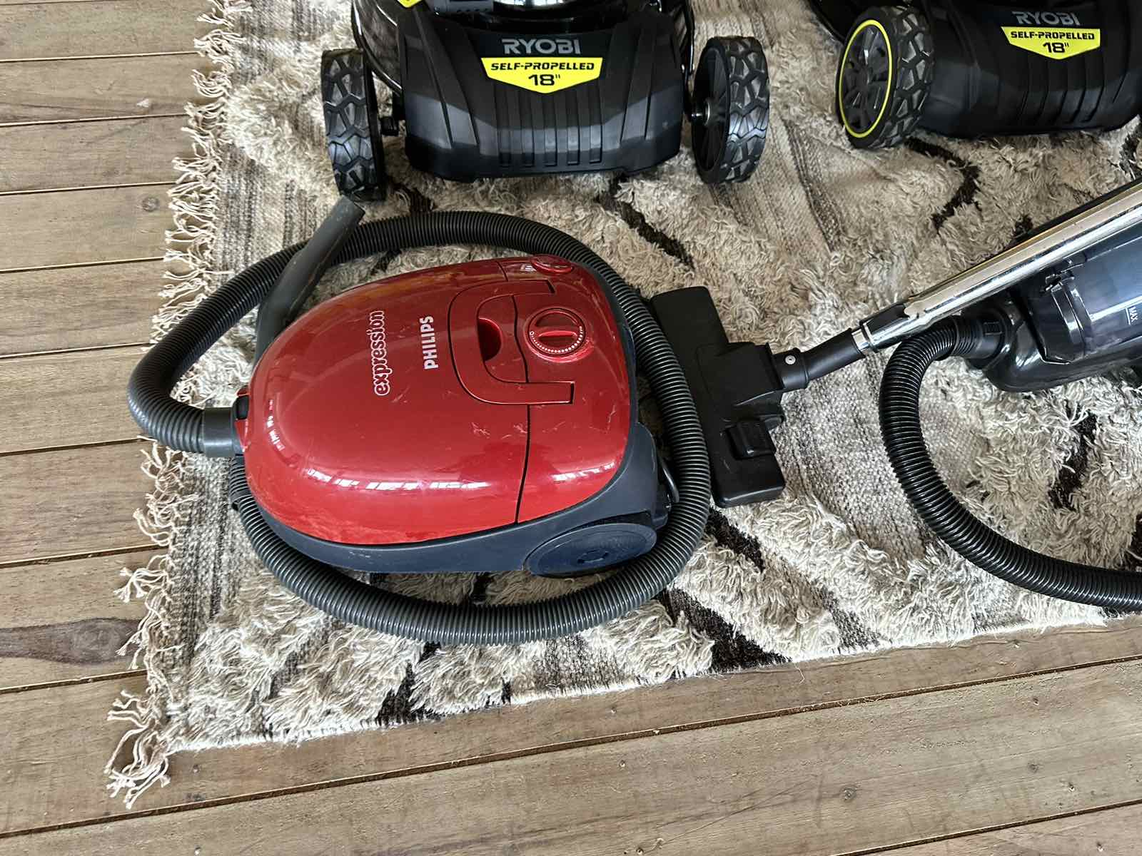 Used vacuum best sale cleaners