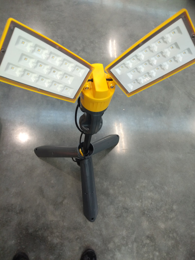 LED 35W Worklight With Tripod (6860391055512)
